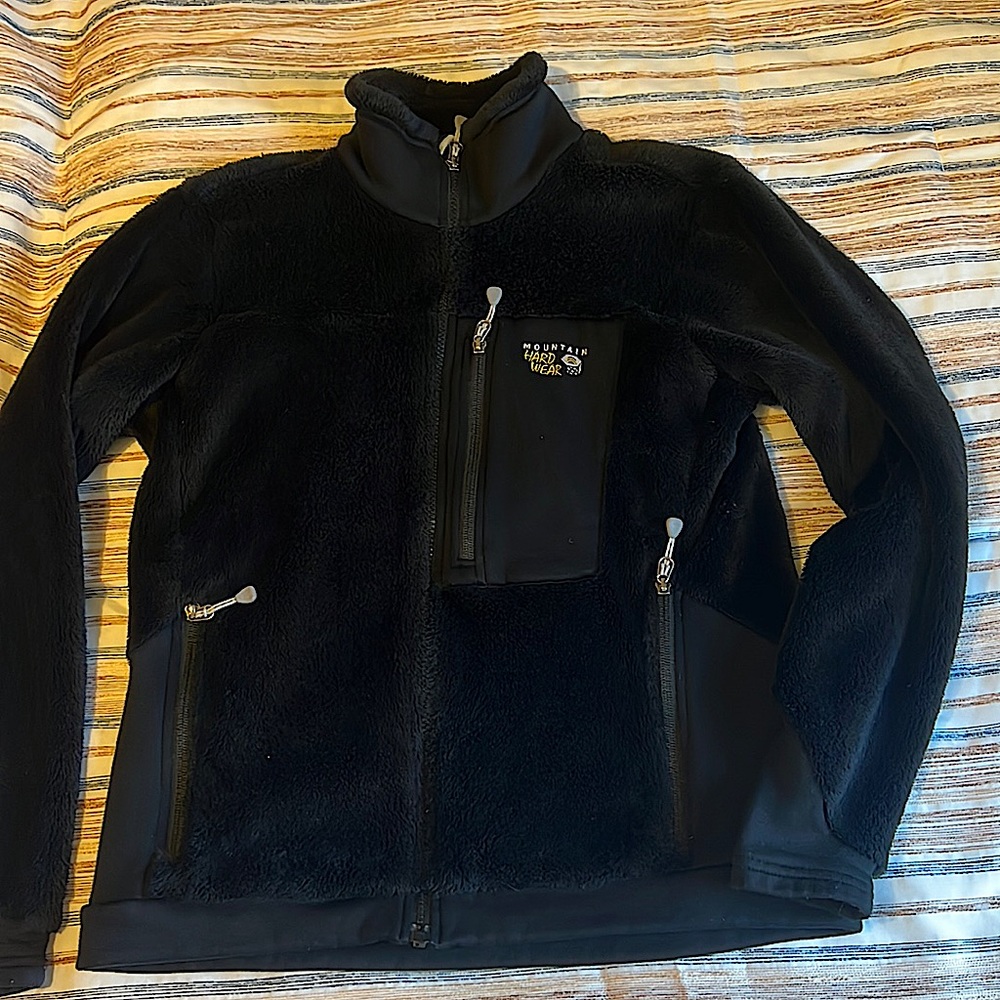 Warm & soft Mountain Hardware Black Jacket